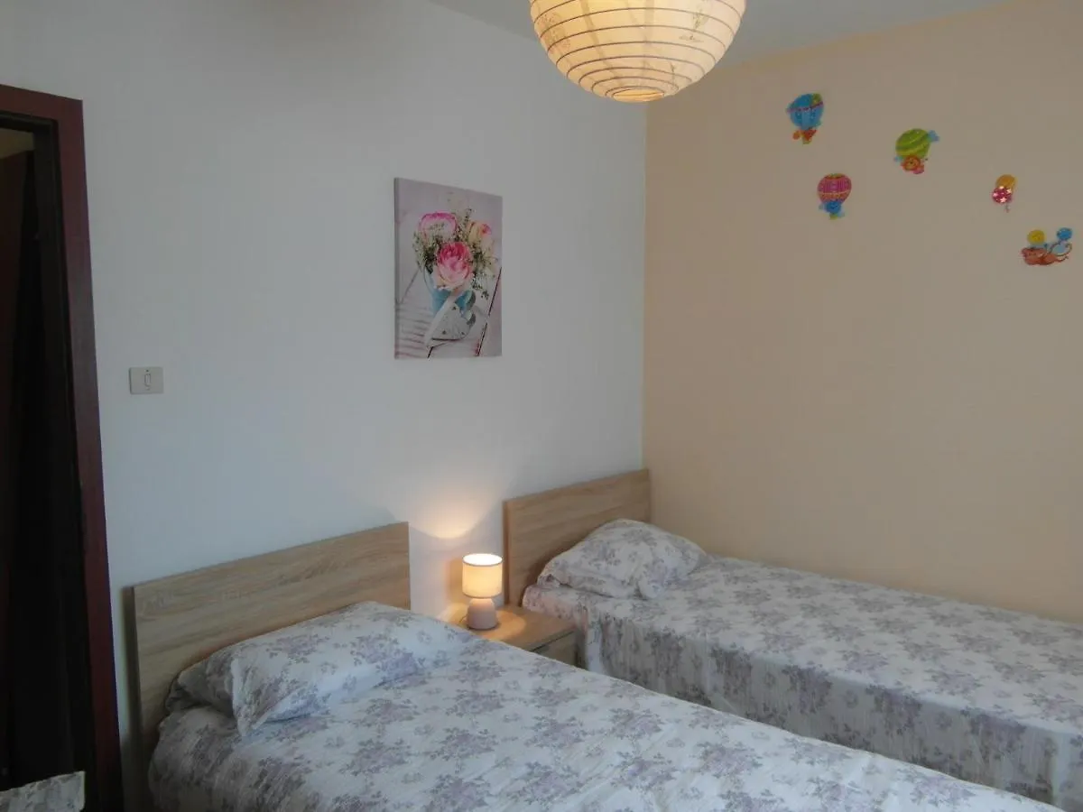Apartments Ida, 100 M From The Beach Pjescana Uvala Croatia