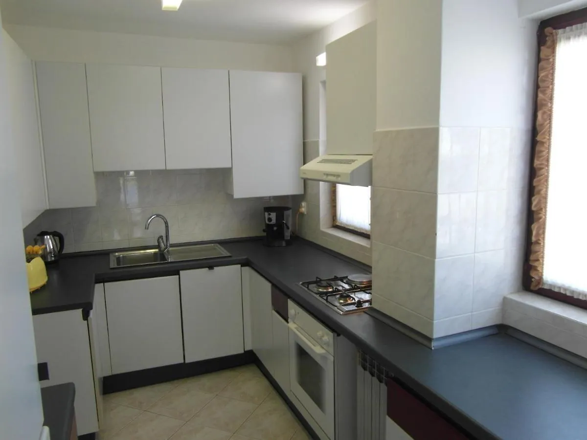Apartments Ida, 100 M From The Beach Pjescana Uvala