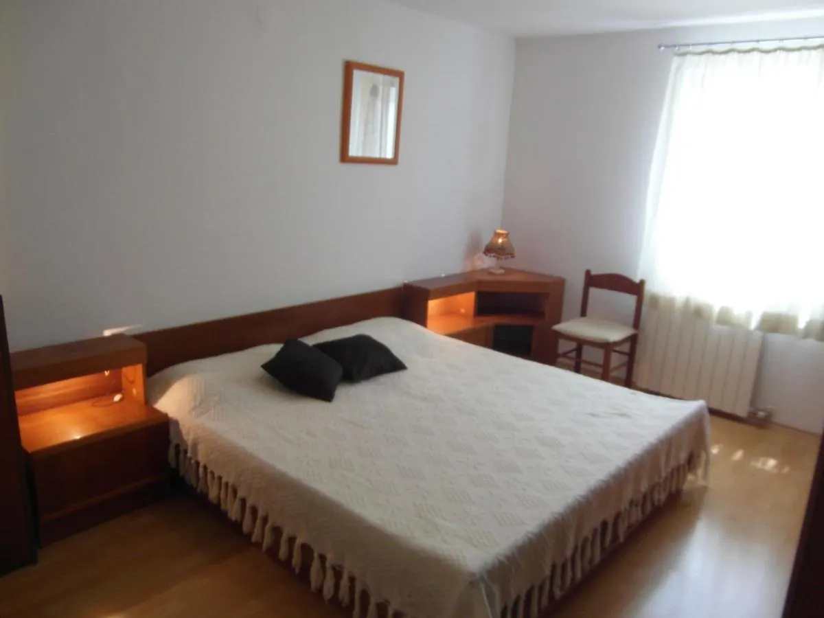Apartments Ida, 100 M From The Beach Pjescana Uvala 0*,  Croatia