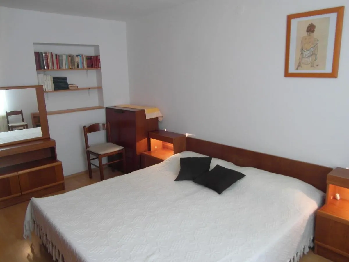 Apartments Ida, 100 M From The Beach Pjescana Uvala